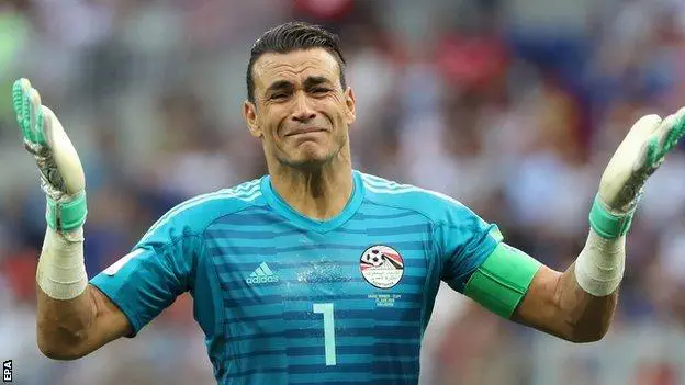 عصام الحضري