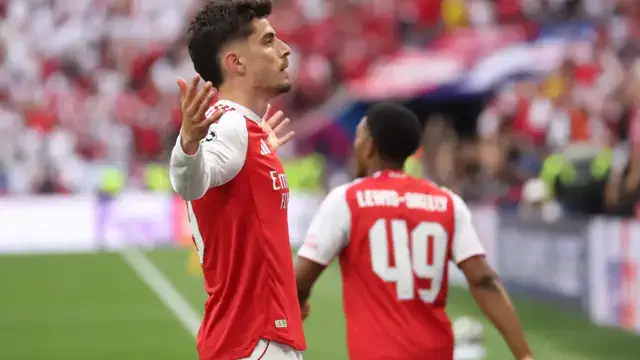 Finale LDC UEFA / PSG - Arsenal : les Gunners devant après les 45 premières minutes