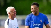 Equipe de France : Didier Deschamps défend Kylian Mbappé