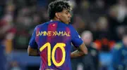 Lamine Yamal et Ronaldinho réunis