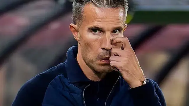 Pays-Bas : Feyenoord limoge Robin van Persie 