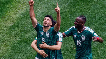 (Vidéo) Mexique vs Afrique du Sud en direct : le vétéran Raul Jimenez en larmes après un but historique lors de la victoire 2-0 en Coupe du monde