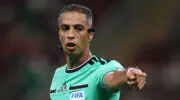 Tendance à Séoul ! L’arbitre égyptien qui a bouleversé la Coupe du monde avec une « masterclass irréprochable »