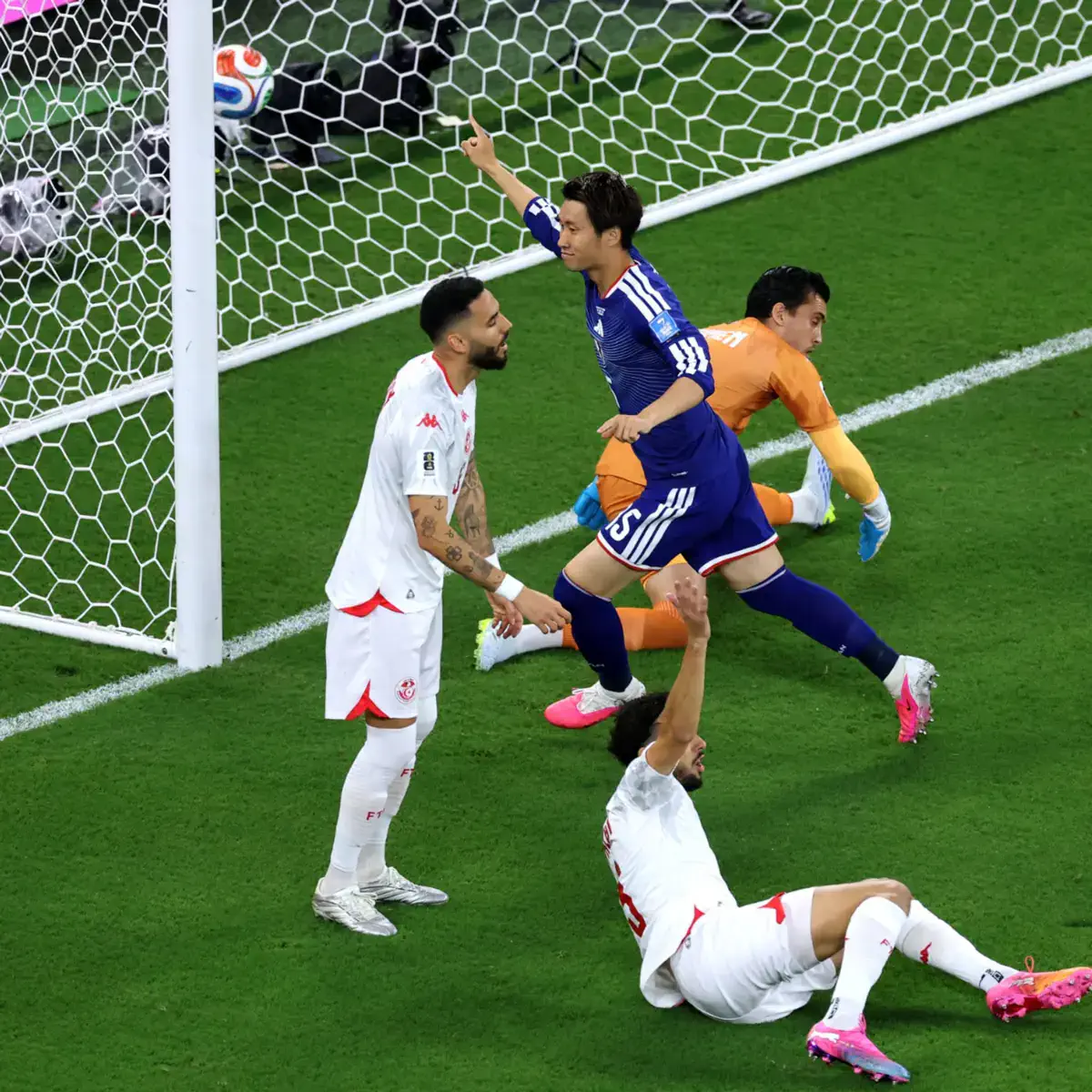 Tunisia vs Japon