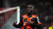 Bamba Dieng tout proche d’Amed SK 