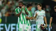 Officiel: Cédric Bakambu quitte le Real Betis après 2 saisons 