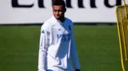 Real Madrid : Kylian Mbappé de passage à Barcelone