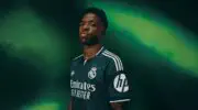 سوق الانتقالات: من المتوقع بقاء فينيسيوس جونيور في ريال مدريد