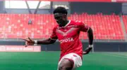 Le Slavia Prague insiste pour Rayan Mandengue