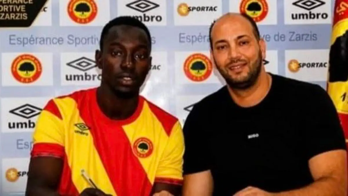 Ousseynou Touré signe 3 ans à l’Espérance de Zarzis 