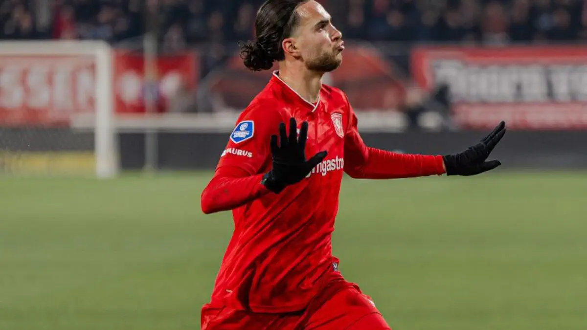 Conference League : l’aventure continue pour Ramiz Zerrouki et le FC Twente