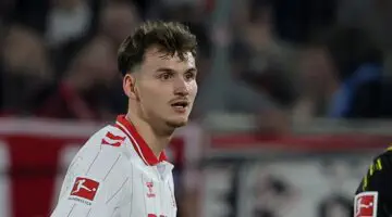 Everton et West Ham se disputent Rav van den Berg