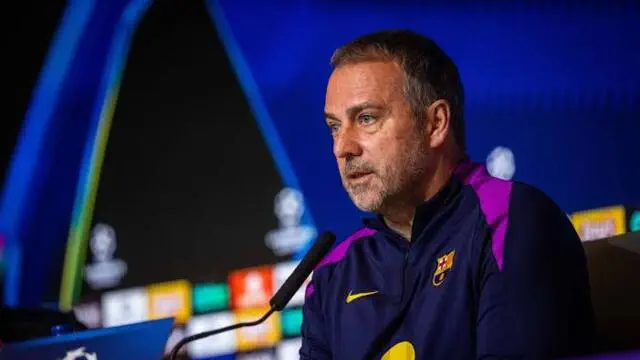 FC Barcelone : Hansi Flick fait une réclamation à sa direction