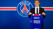 Officiel : Mika Godts rejoint le PSG