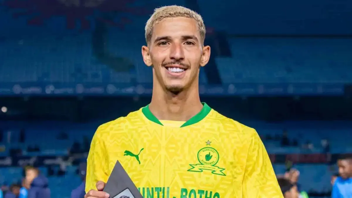 Teboho Mokoena est toujours indisponible et il sera difficile pour lui de participer aux prochains matchs