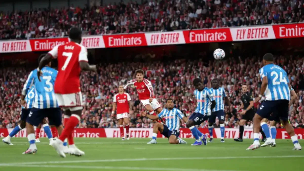 Premier League: Arsenal lead Coventry 2-0 at half-time