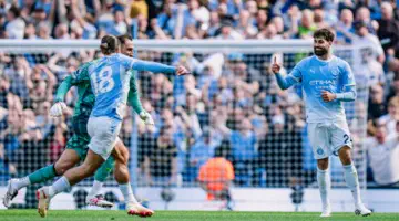 Manchester City renverse Bournemouth grâce à Rayan Cherki (2-1)