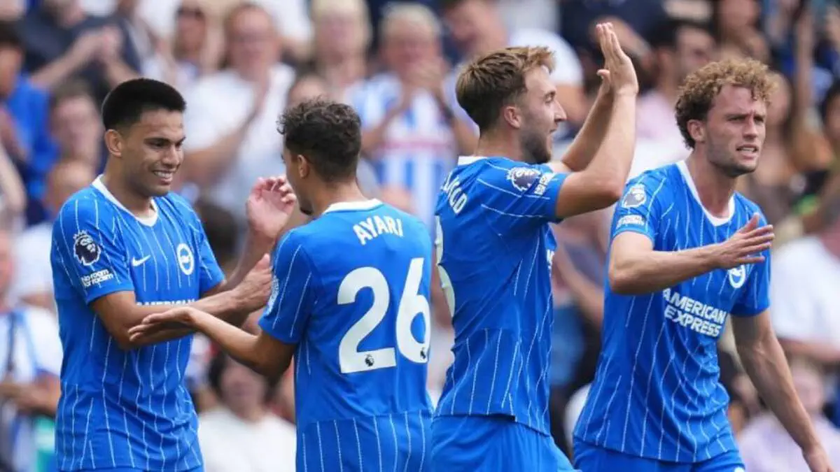 Aston Villa entre dans l'histoire... à ses dépens lors de la correction infligée par Brighton