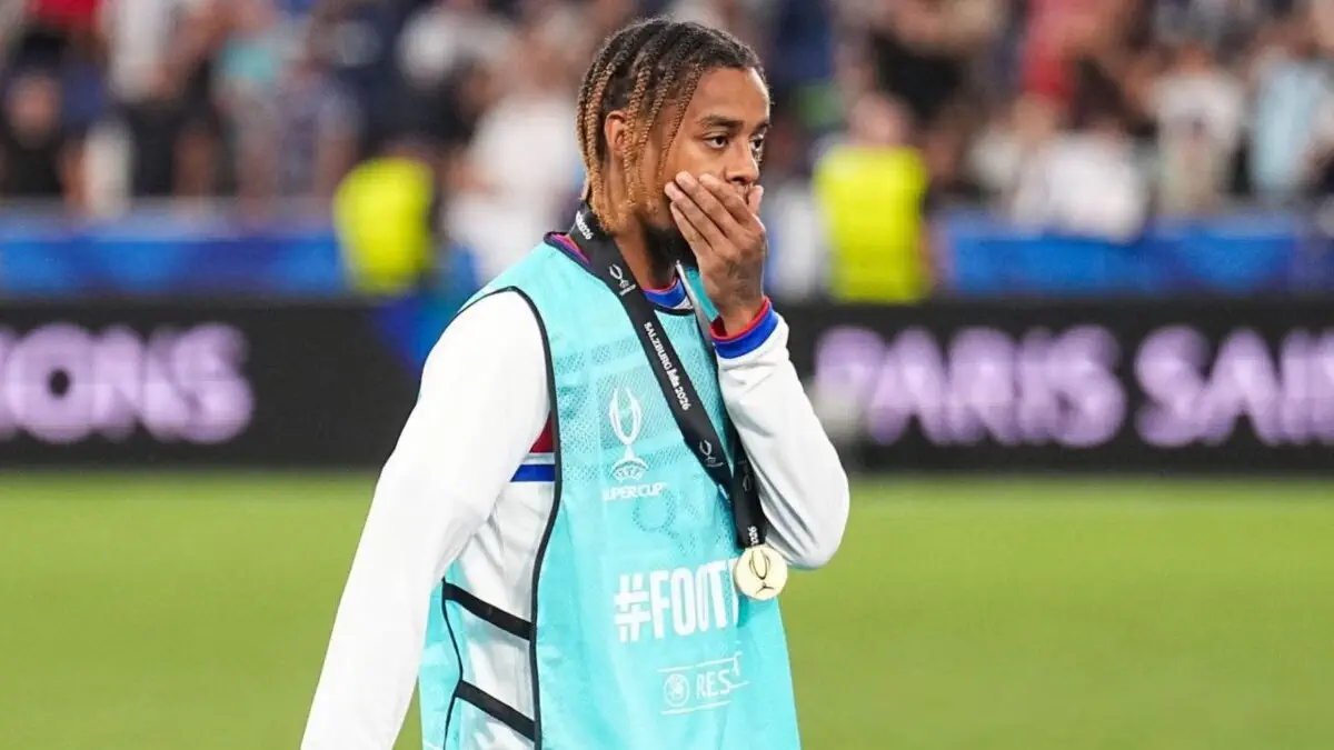 Liverpool : des négociations au sommet pour Bradley Barcola