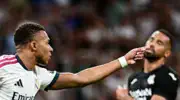 Real Madrid 4-1 Real Sociedad : grâce à un triplé de Mbappé, les Merengues prennent la tête de la Liga