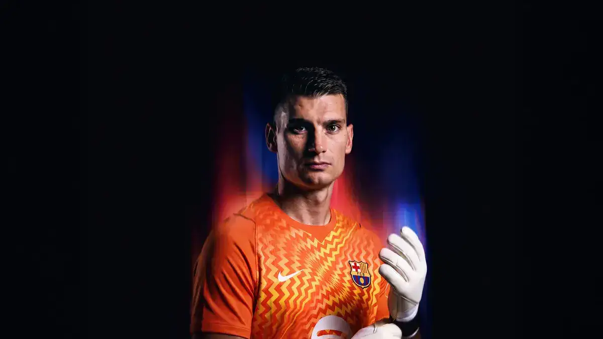 Le FC Barcelone annonce la signature de Dominik Livakovic