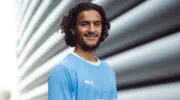 Avis d'expert : Ayyoub Bouaddi a-t-il les épaules pour remplacer Rodri à Manchester City ?