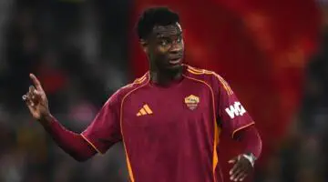 Serie A : Evan Ndicka blessé à l’échauffement avant Lecce-Roma