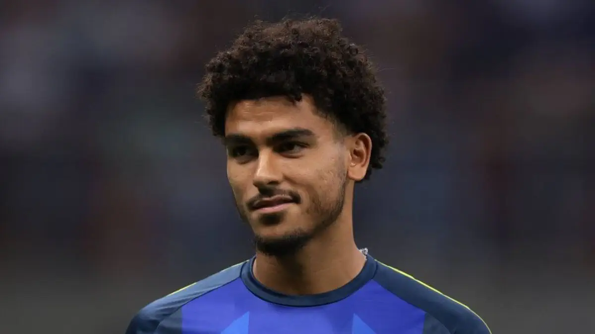 زكريا أبو خلال على وشك العودة إلى الدوري الفرنسي (الليغ 1)