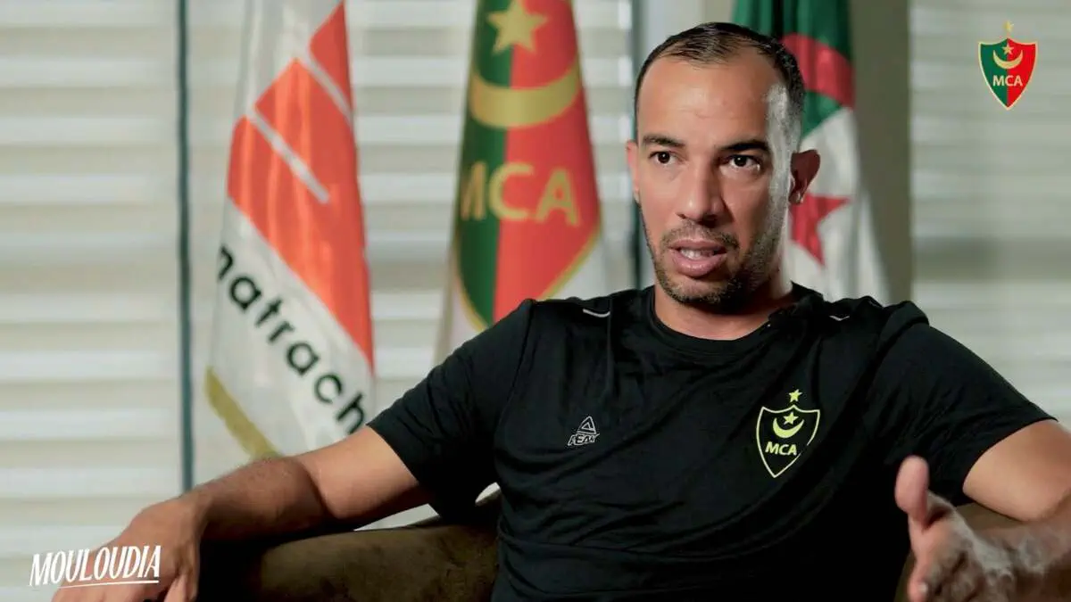 MC Alger : Djamel Benlamri quitte ses fonctions ! (Officiel)