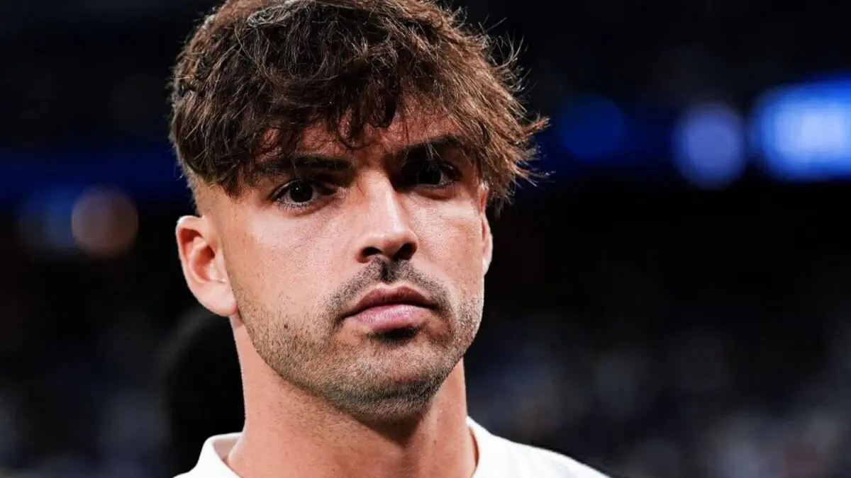 Real Madrid : quand José Mourinho recadre Raul Asencio