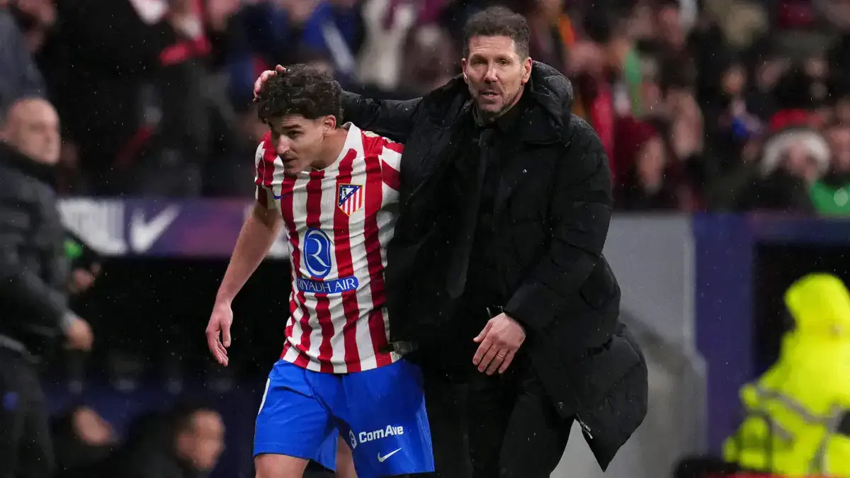 « J’espère que cela lui aura servi de leçon » : Diego Simeone envoie un message à Julián Álvarez
