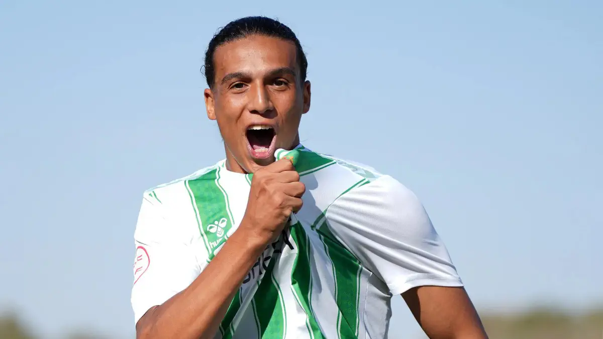 Yanis Senhadji