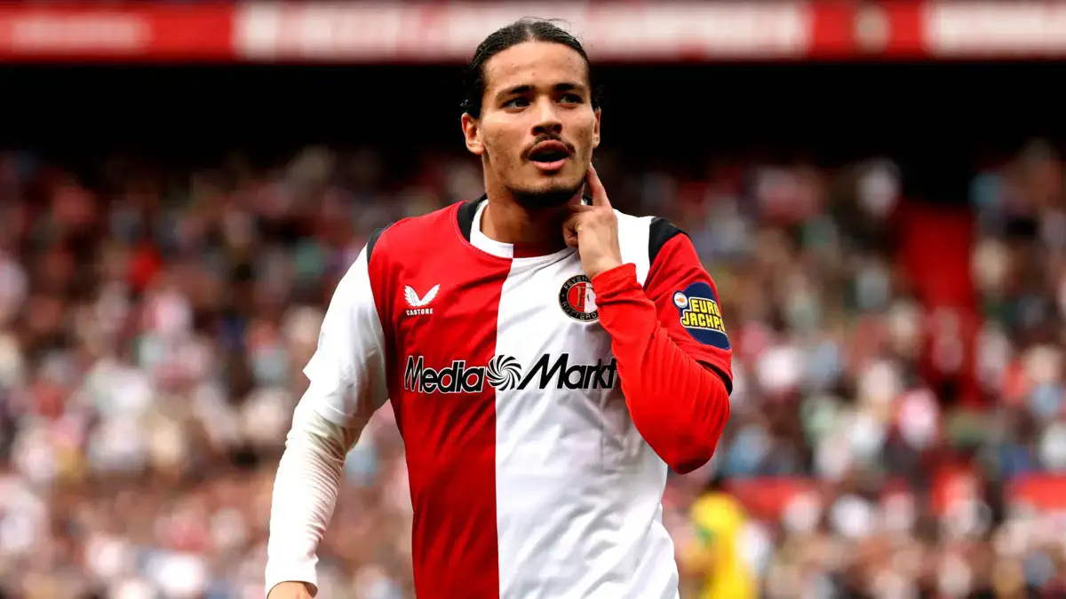 Anis Hadj Moussa - Feyenoord : la tension monte d’un cran