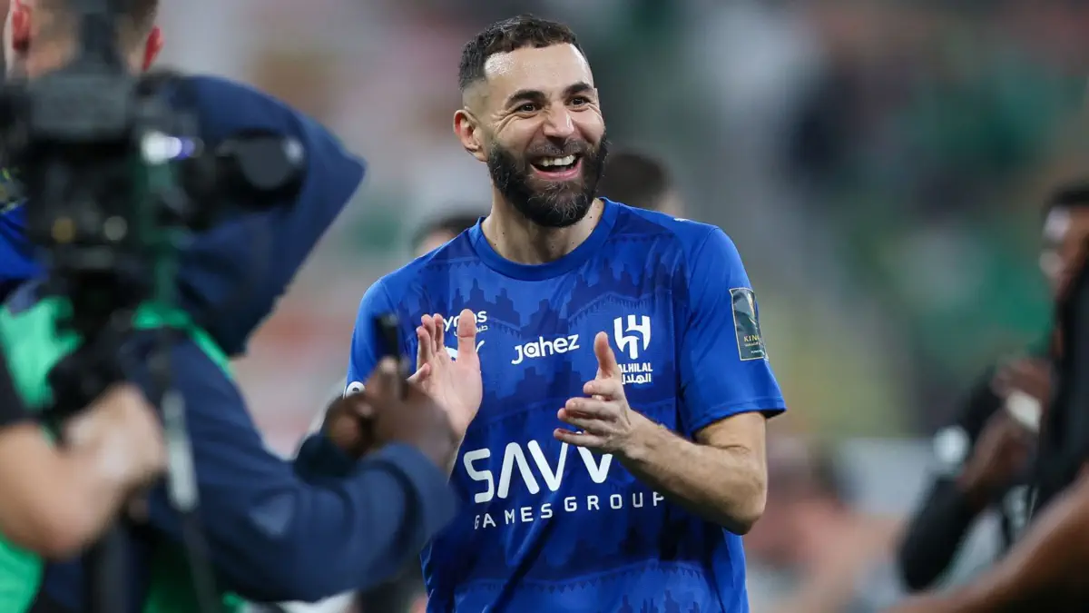 Karim Benzema's transfer deal to Lyon collapses in the final hours