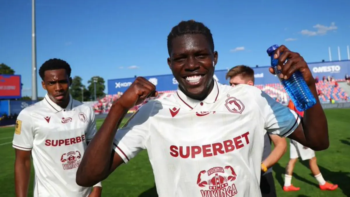 Ousmane Sow marque puis sort sur blessure