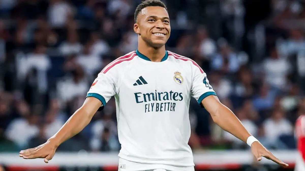 Real Madrid : Bixente Lizarazu critique publiquement Kylian Mbappé