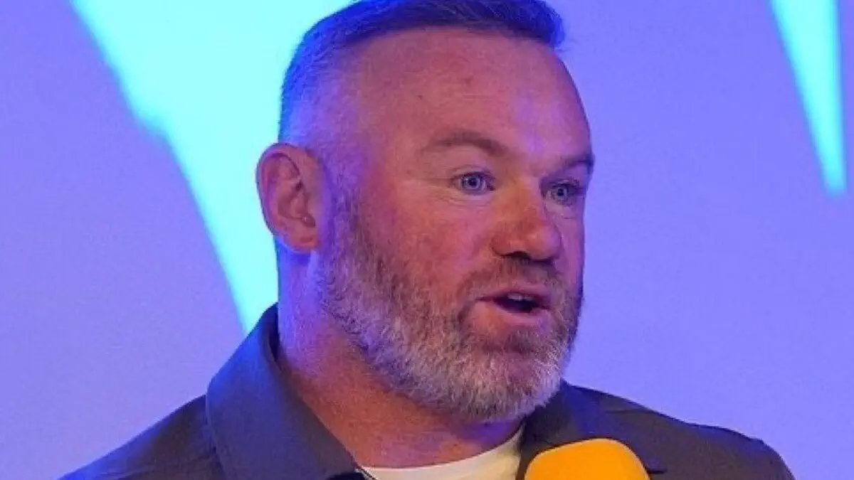 Derby de Manchester : Wayne Rooney dézingue la VAR