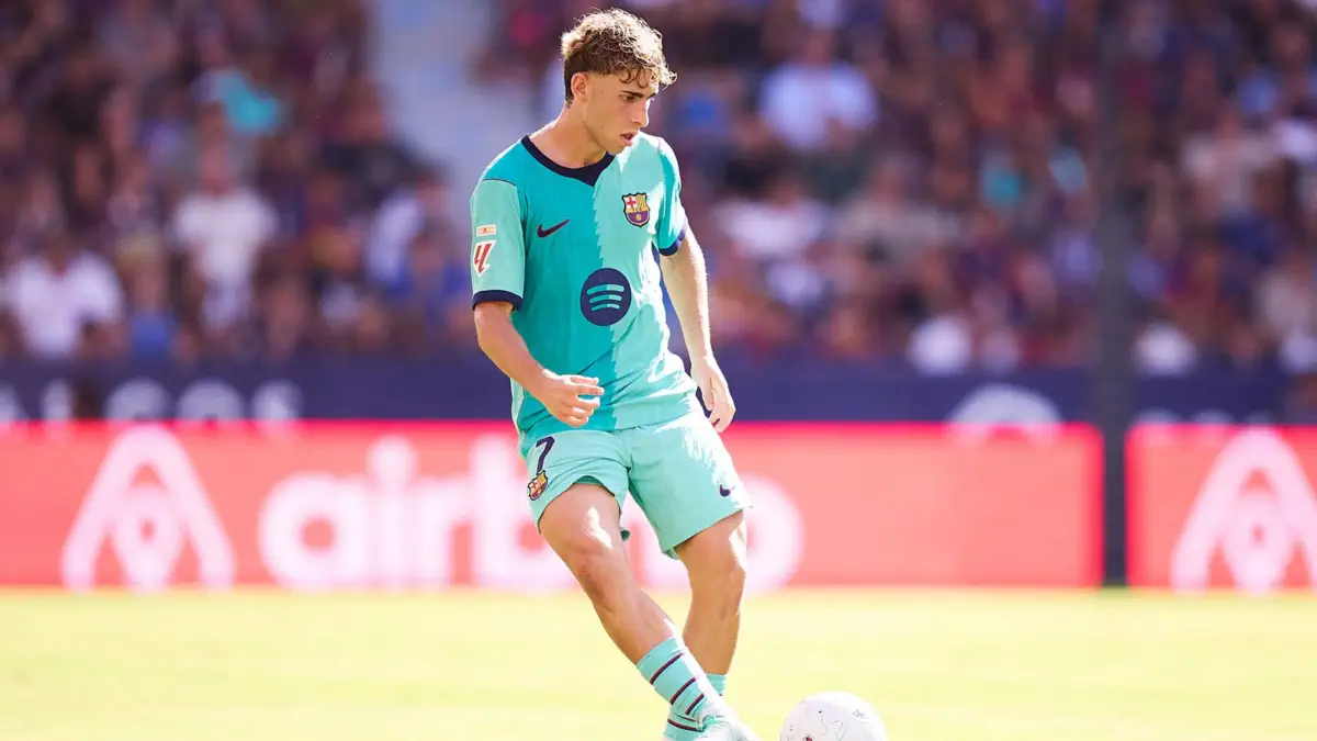Chelsea are back in the mix! January will be the month to make a move for Lopez! 