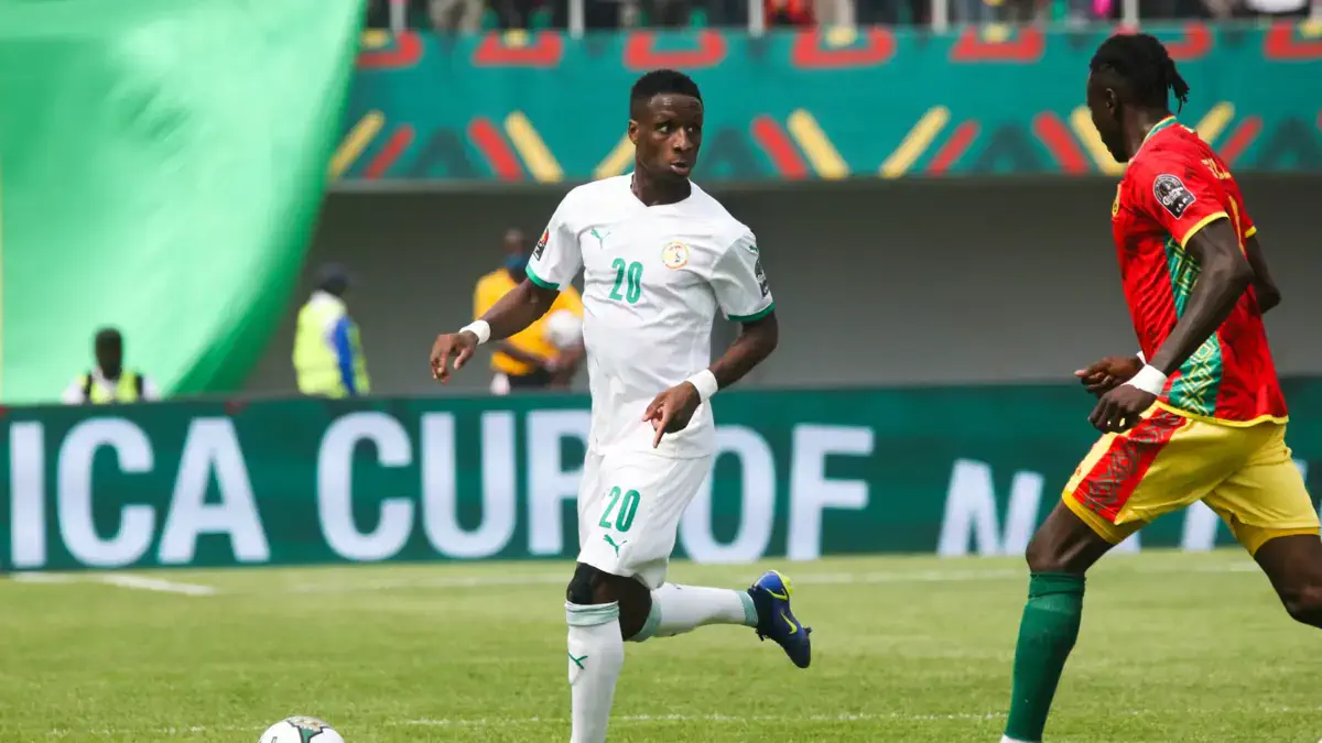Sénégal : L’appel du pied de Bouna Sarr à Patrick Vieira