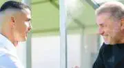 (Vidéo) Ange Postecoglou remet un journaliste à sa place après des critiques envers Ronaldo