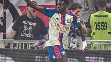 Lyon : Ernest Nuamah signe son premier doublé en Ligue 1