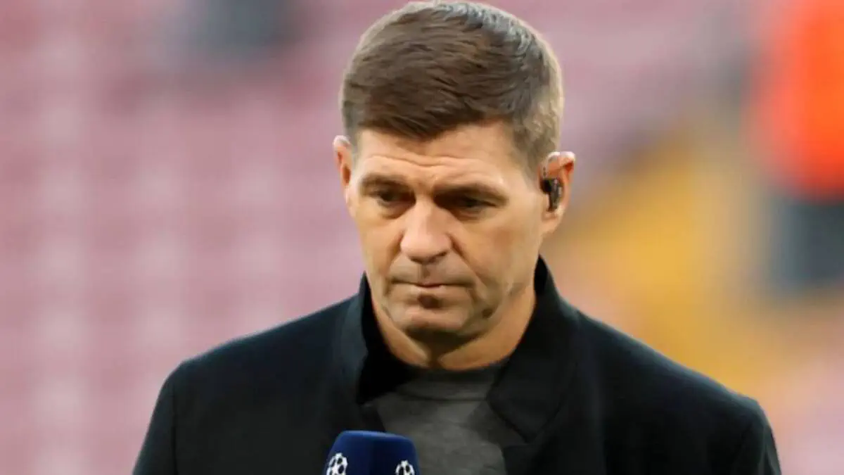 Un désastre défensif à 400 millions de dollars : Gerrard et Cole accablent Tottenham après la défaite 3-2 contre Villa