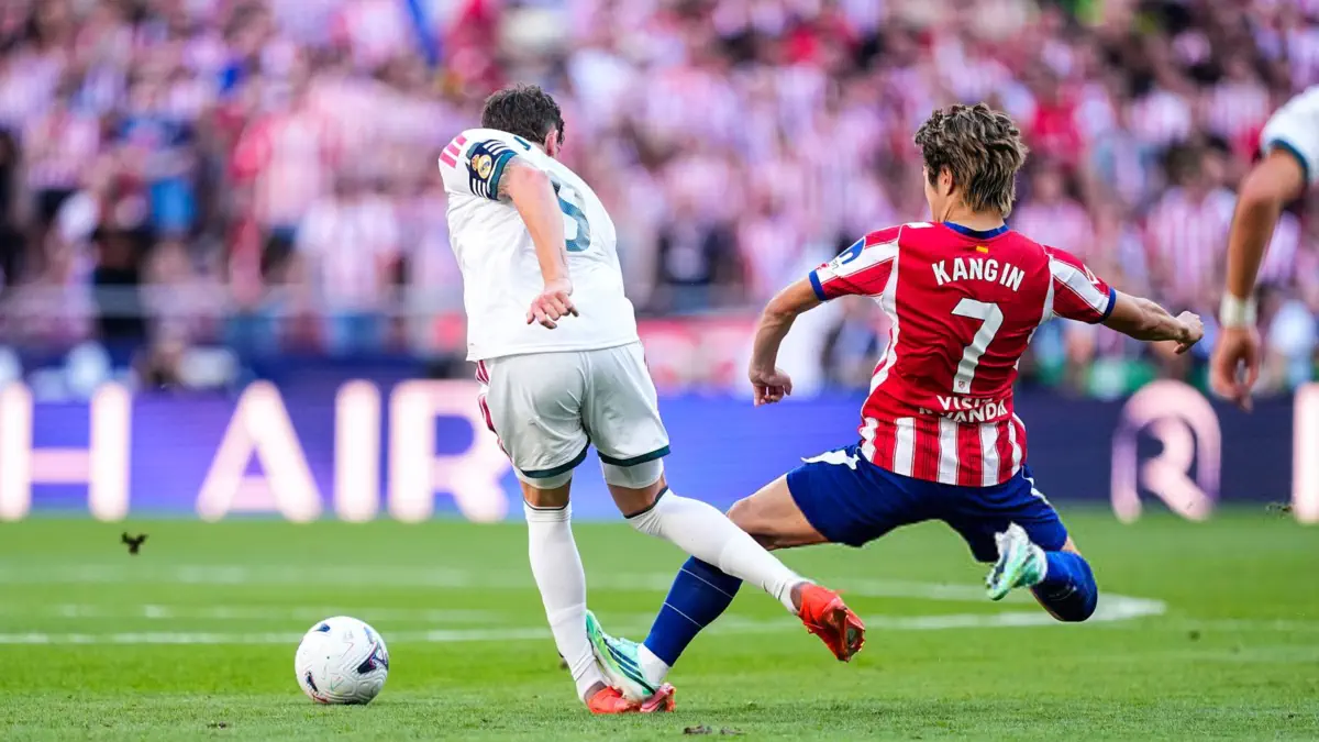 New controversial images from the Real Madrid vs. Atlético Madrid match! 