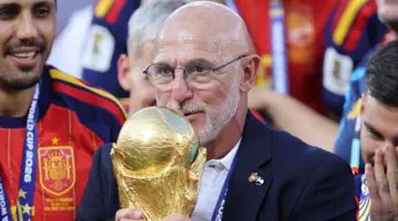 لويس دي لا فوينتي يمدد عقده مع منتخب إسبانيا حتى 2032