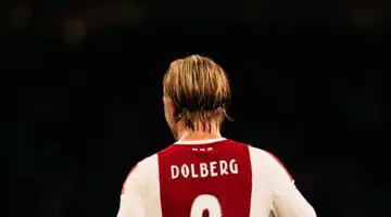Danemark : Kasper Dolberg quitte la sélection après une blessure au genou