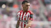 Official: Enzo Le Fée extends contract with Sunderland