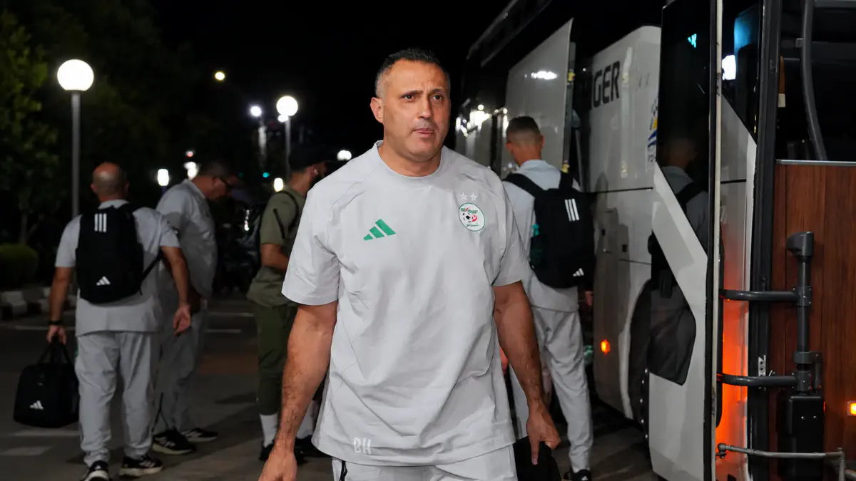 Algérie - Zambie : Brahim Hemdani aurait tranché pour son ailier droit
