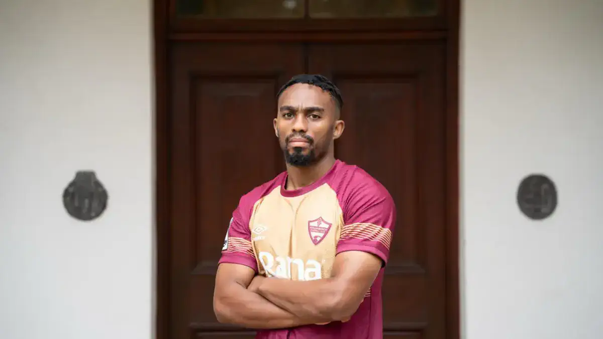 BREAKING: Stellenbosch announce shock Njabulo Blom signing 