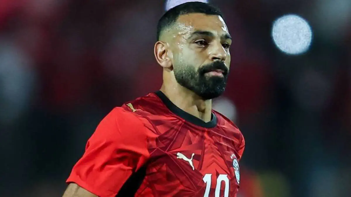 Le choc de la 60e minute : pourquoi Mohamed Salah a réellement quitté le camp de l’Égypte de Hossam Hassan