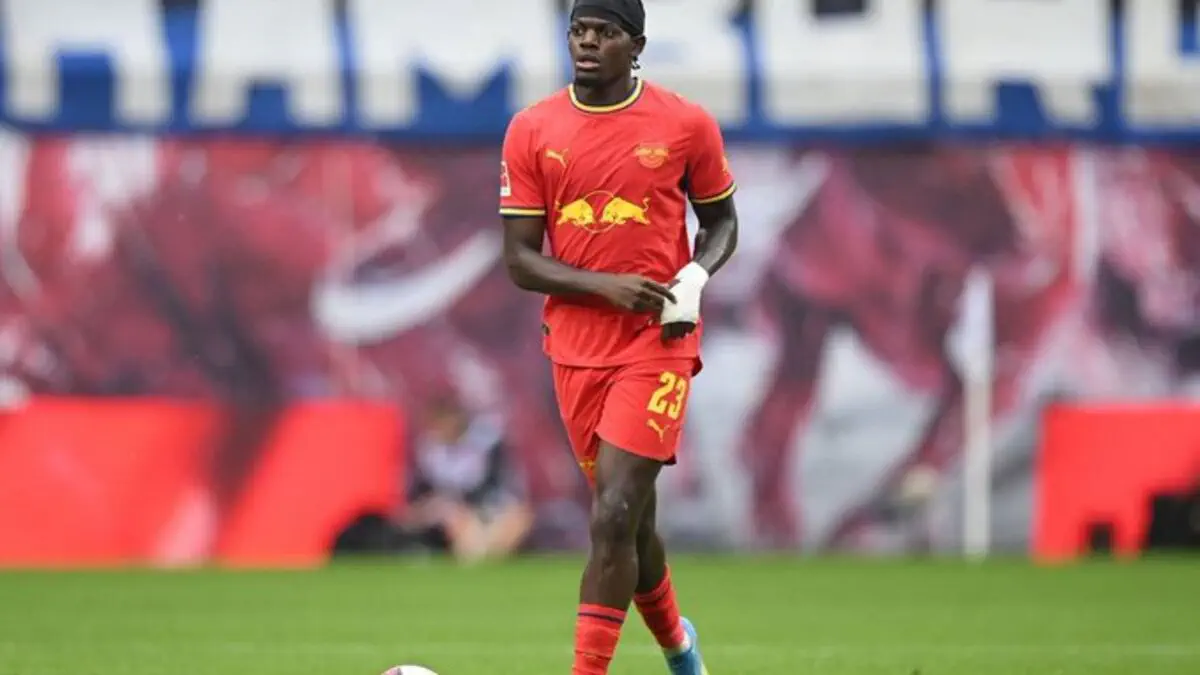 Chelsea and Manchester United are tracking Castello Lukeba